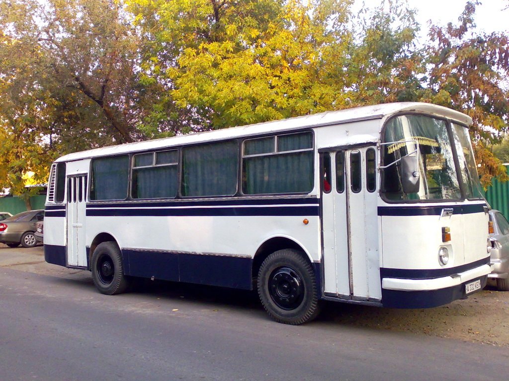 Ałmaty, LAZ-695N Nr A 332 KEO