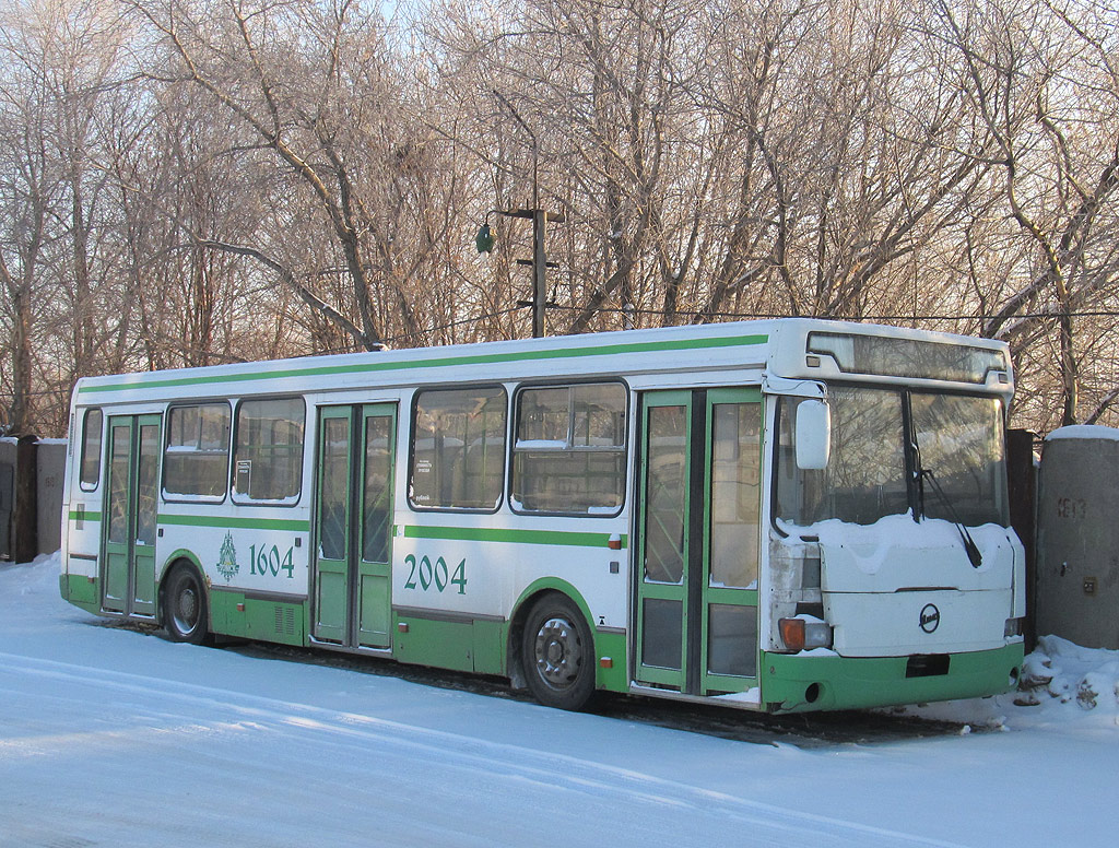 Автобус 55 воронеж. ЛИАЗ 5256.40 Омск. ЛИАЗ 5256 В Щекино. Кабз 483 АВТОБУМ.