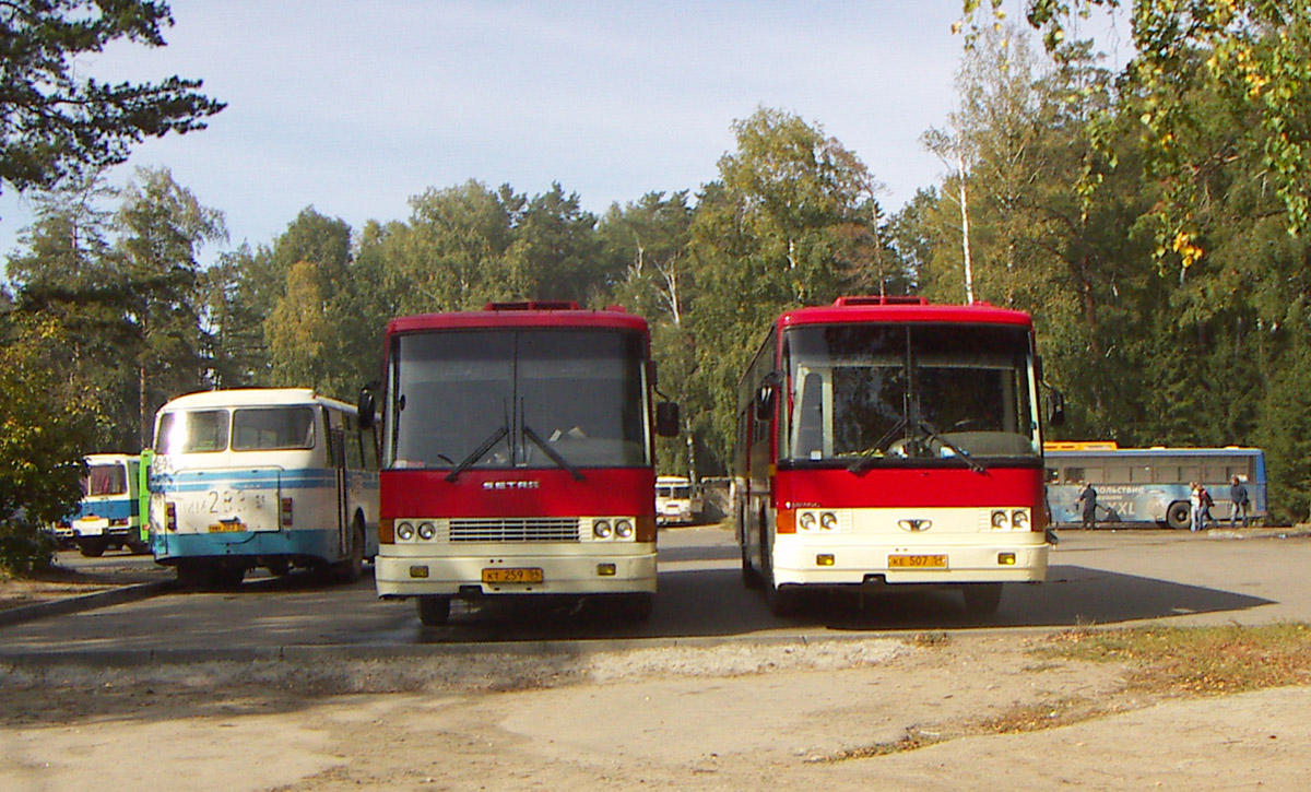 Novosibirsk region, LAZ-695N # 3203; Novosibirsk region, Kia AM937 (Daewoo New BS106F) # КТ 259 54; Novosibirsk region, Kia AM937 (Daewoo New BS106F) # КЕ 507 54; Novosibirsk region — Miscellaneous photos