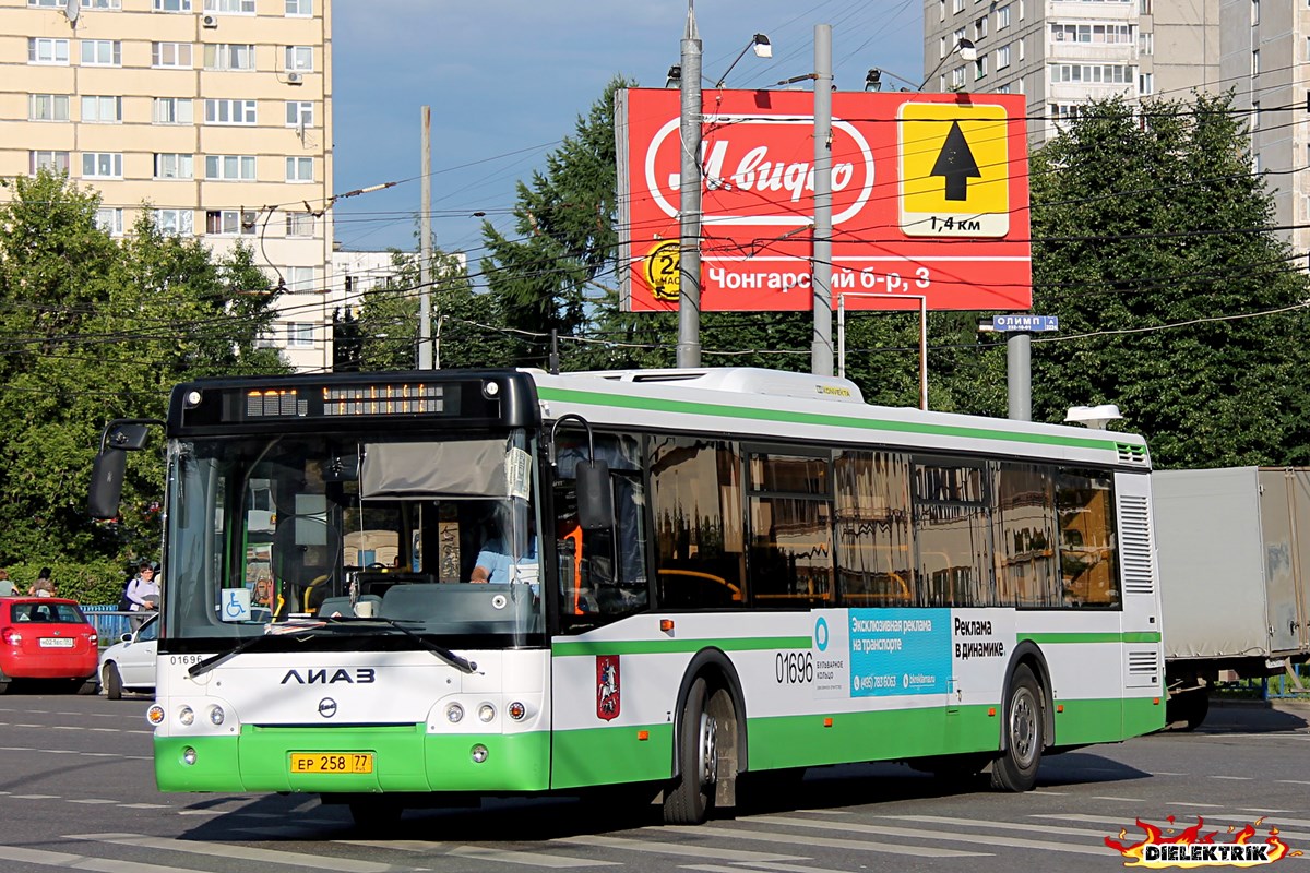 Moskwa, LiAZ-5292.22 (2-2-2) Nr 01696