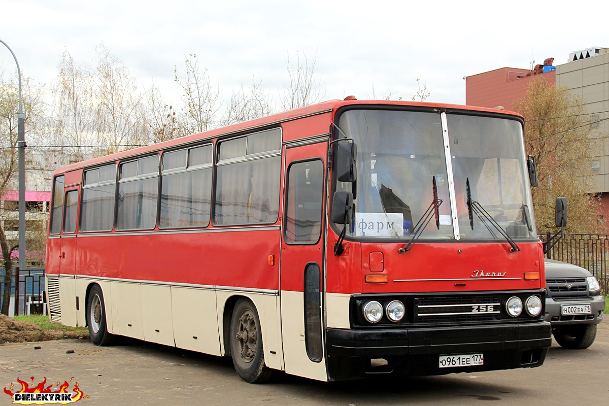 Μόσχα, Ikarus 256.54 # О 961 ЕЕ 177