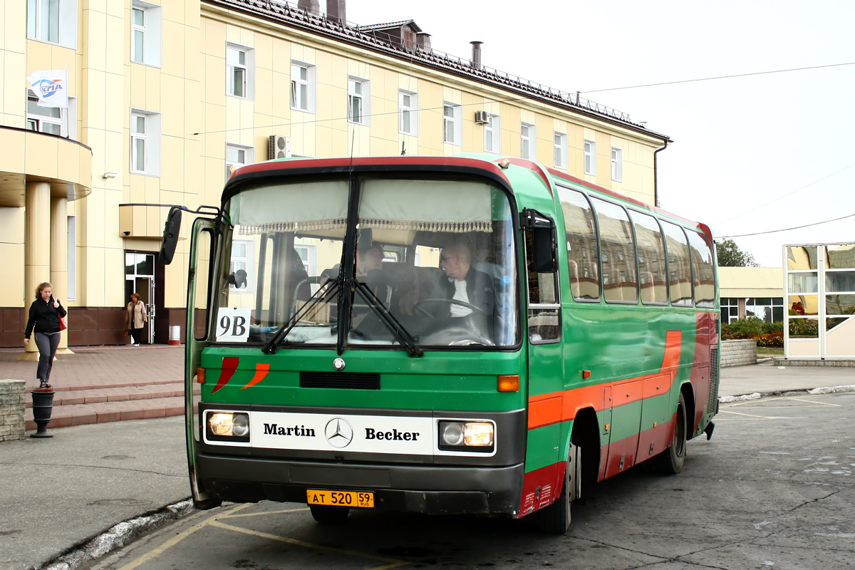 Perm region, Mercedes-Benz O303-10KHP-L # АТ 520 59