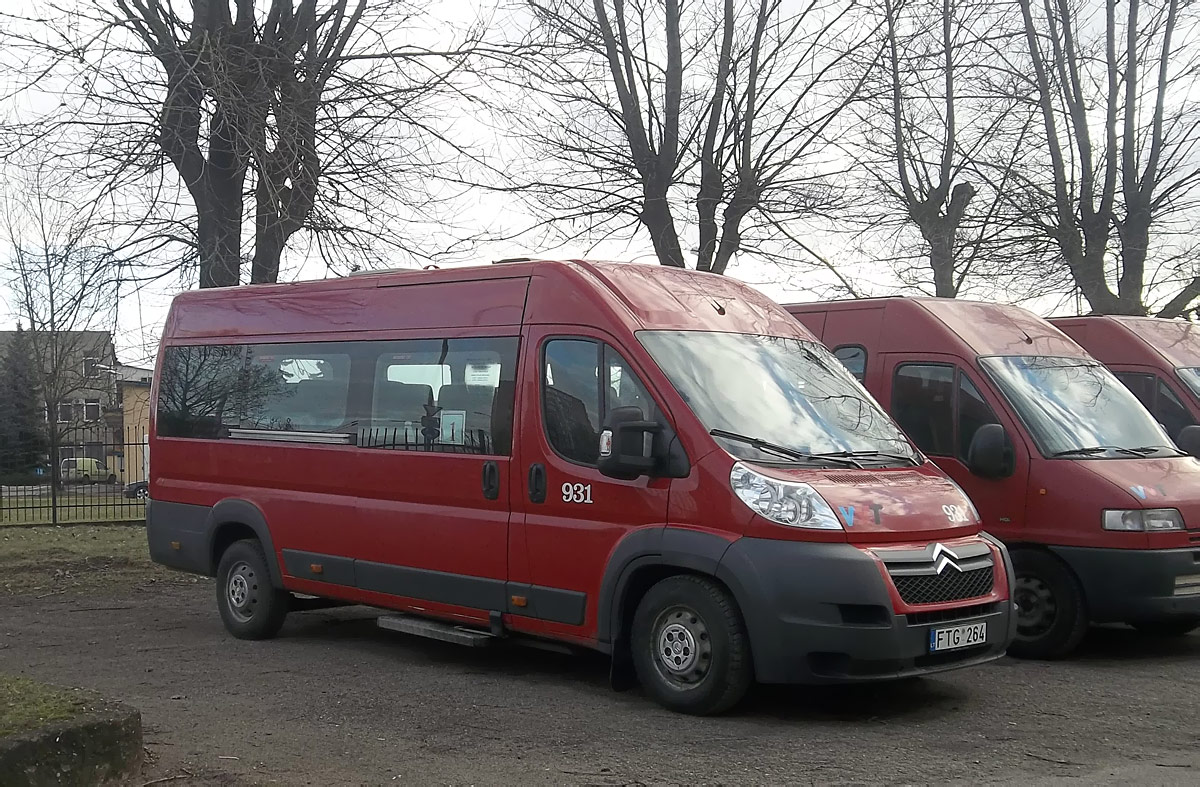 Литва, Citroën Jumper № 931; Литва, Peugeot Boxer № 927