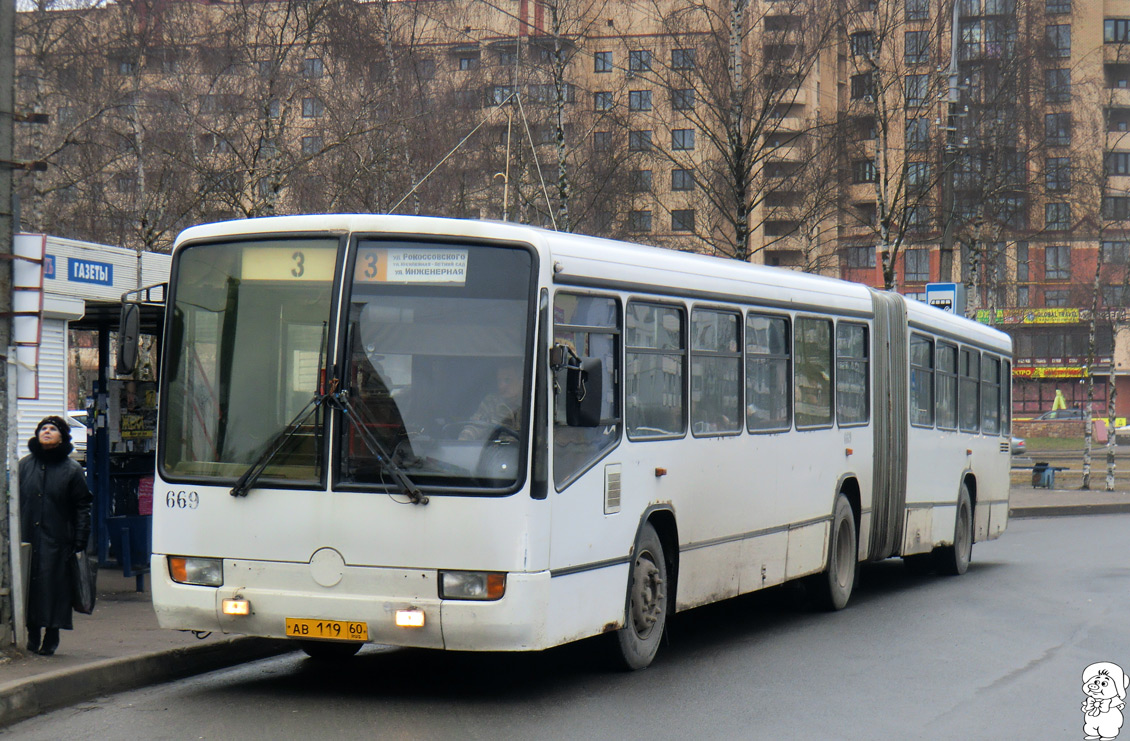 Псковская область, Mercedes-Benz O345G № 669