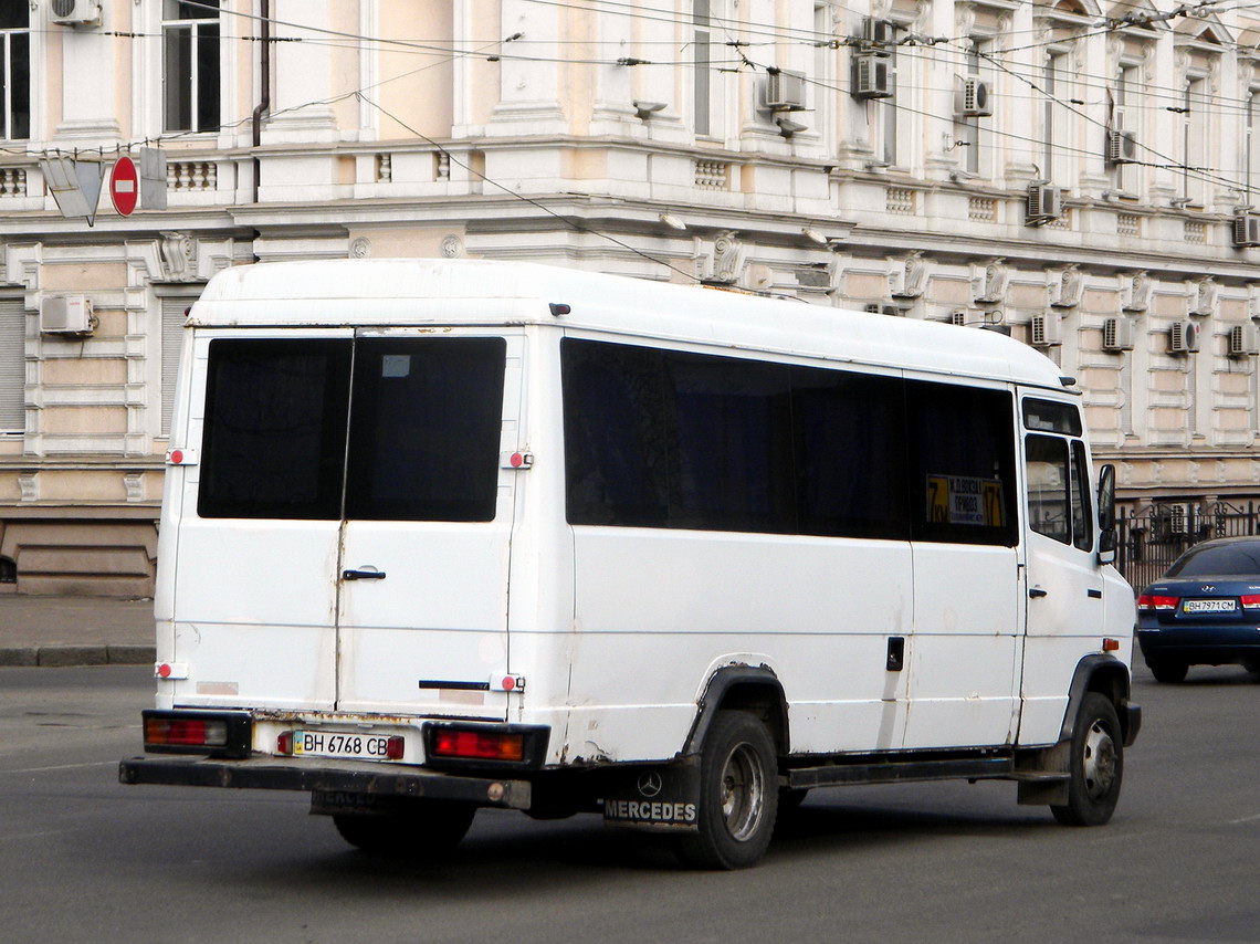 Одесская область, Mercedes-Benz T2 811D № BH 6768 CB