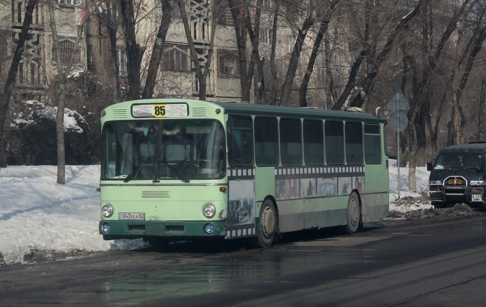 Алматы, Mercedes-Benz O305 № 043 EEA 02