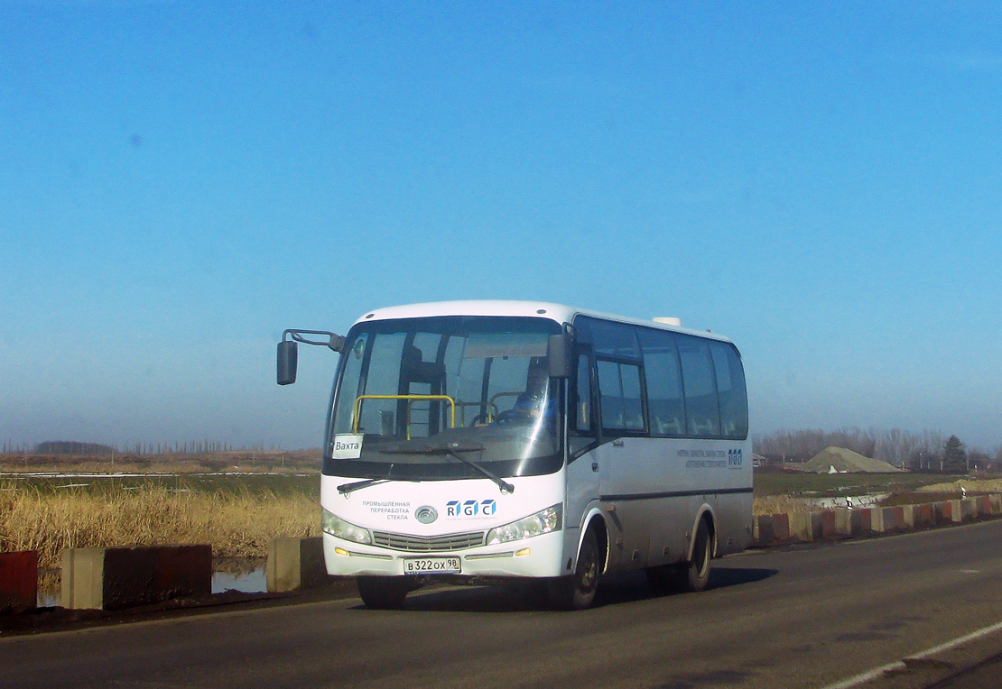 Краснодарский край, Yutong ZK6737D № В 322 ОХ 98