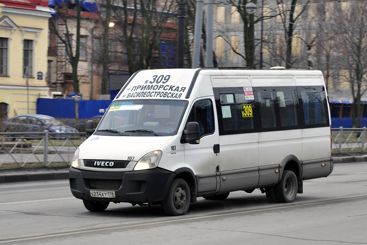 Санкт-Петербург, Нижегородец-2227UT (IVECO Daily) № 107