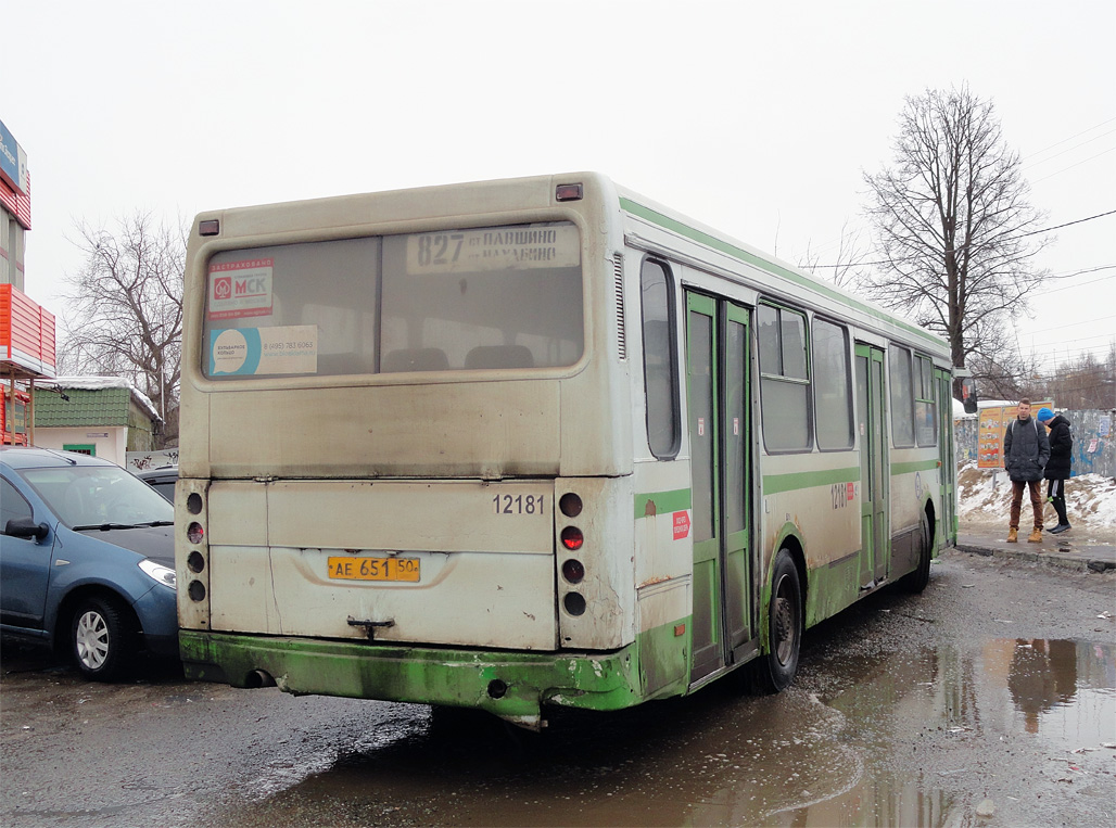 Moskva, LiAZ-5256.25 č. 12181