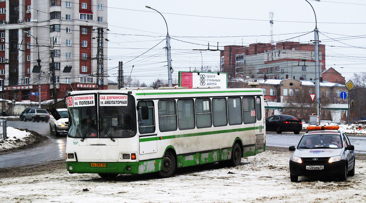 Новосибирская область, ЛиАЗ-5256.35 № КЕ 293 54