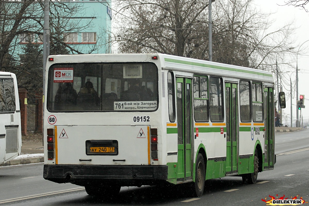 Moskva, LiAZ-5256.25 č. 09152