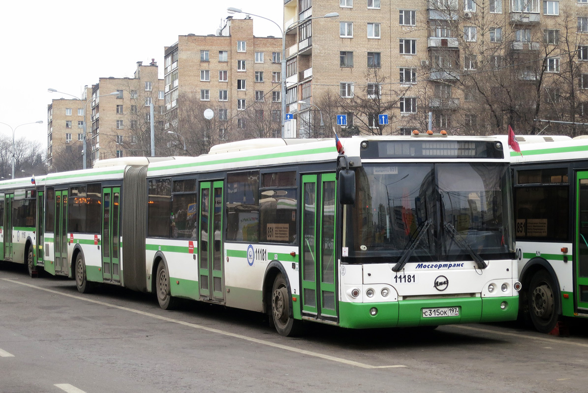 Москва, ЛиАЗ-6213.21 № 11181