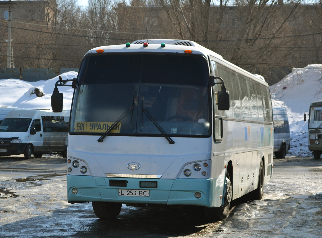 Западно-Казахстанская область, Daewoo BH117H Royal Cruistar № L 253 BC