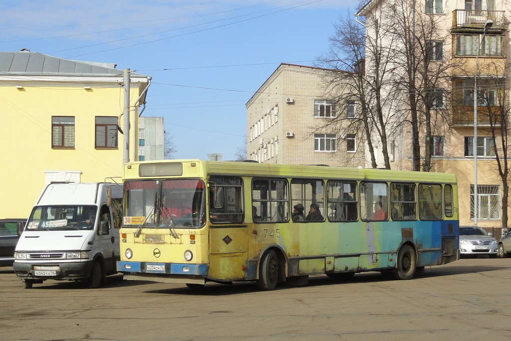 Yaroslavl region, LiAZ-5256.30 (81 TsIB) № 745
