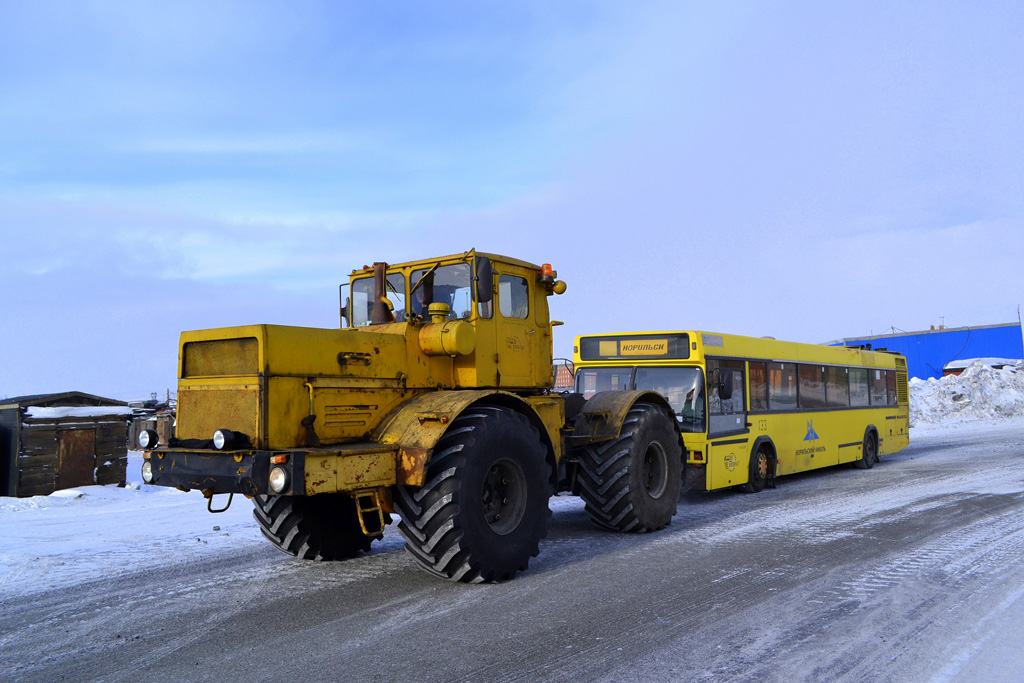 Region Krasnojarsk, MAZ-103.075 Nr. 133; Region Krasnojarsk — Miscellaneous photos