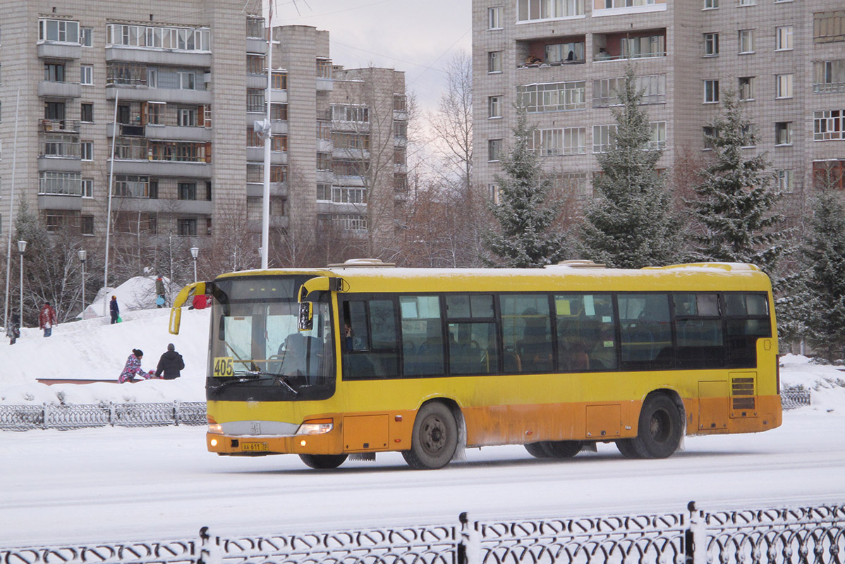 Томская область, Zhong Tong LCK6103G-2 № АА 611 70