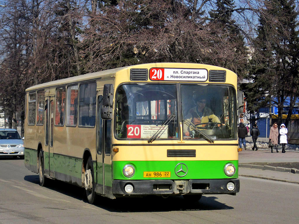 Алтайский край, Mercedes-Benz O307 № АН 986 22