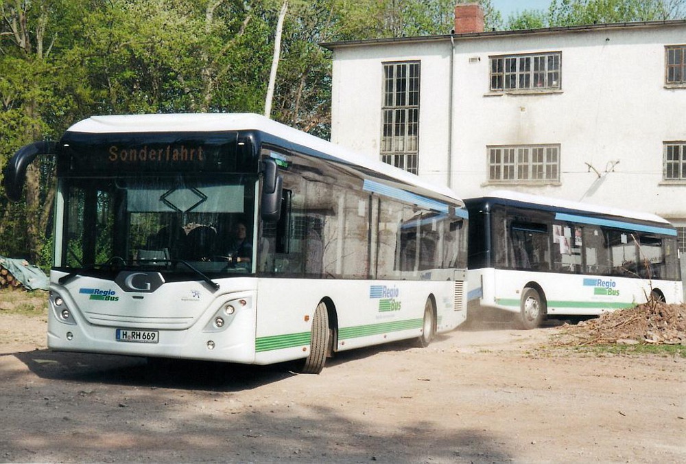 Нижняя Саксония, Göppel G51 Go4City 12 № H-RH 669; Нижняя Саксония — Bustreffen Wehmingen Hannoversches Straßenbahnmuseum 05.05.2013