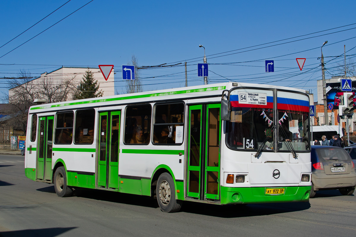 Пензенская область, ЛиАЗ-5256.45 № АТ 972 58