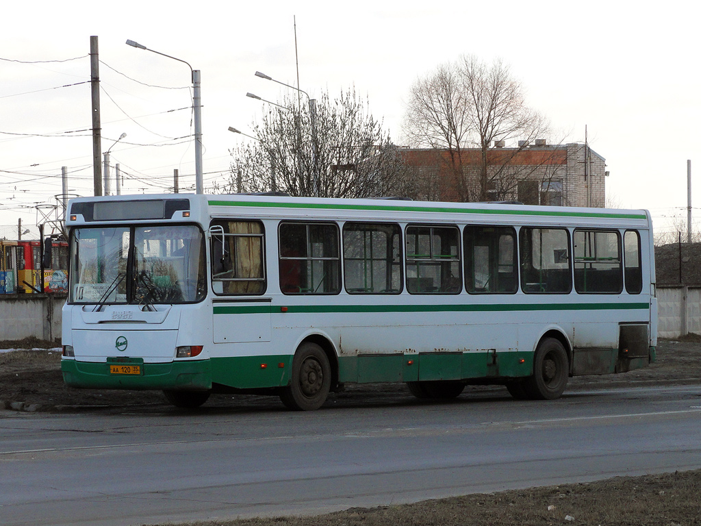 Вологодская область, ЛиАЗ-5256.00 № АА 120 35