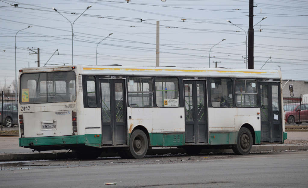 Санкт-Петербург, ЛиАЗ-5256.25 № 2442