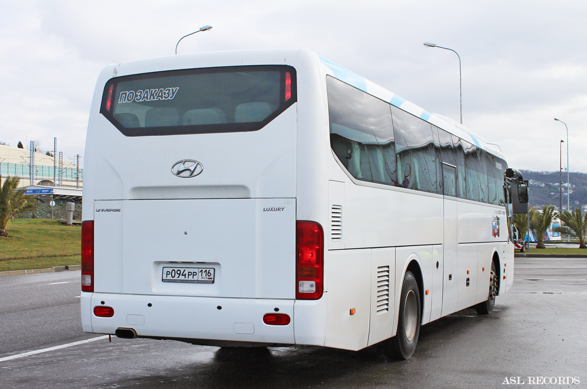 Татарстан, Hyundai Universe Space Luxury № Р 094 РР 116