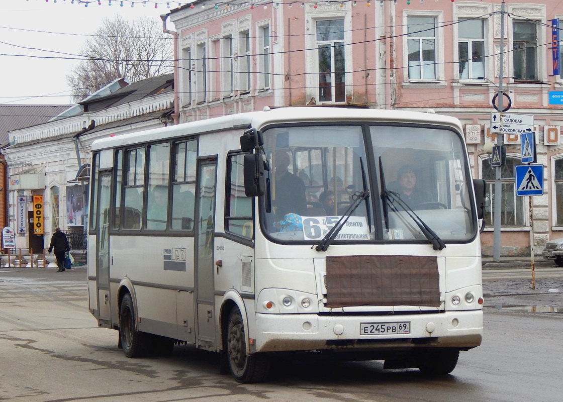 Тверская область, ПАЗ-320412-05 № Е 245 РВ 69