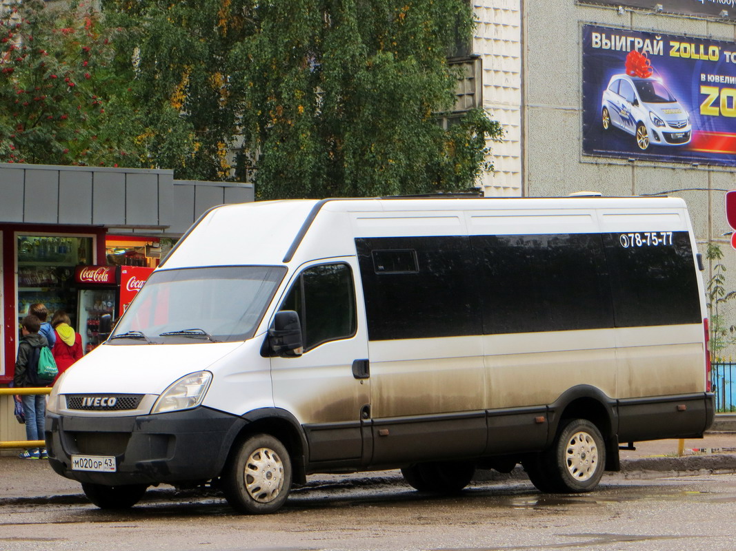 Кировская область, Нижегородец-2227UT (IVECO Daily) № М 020 ОР 43