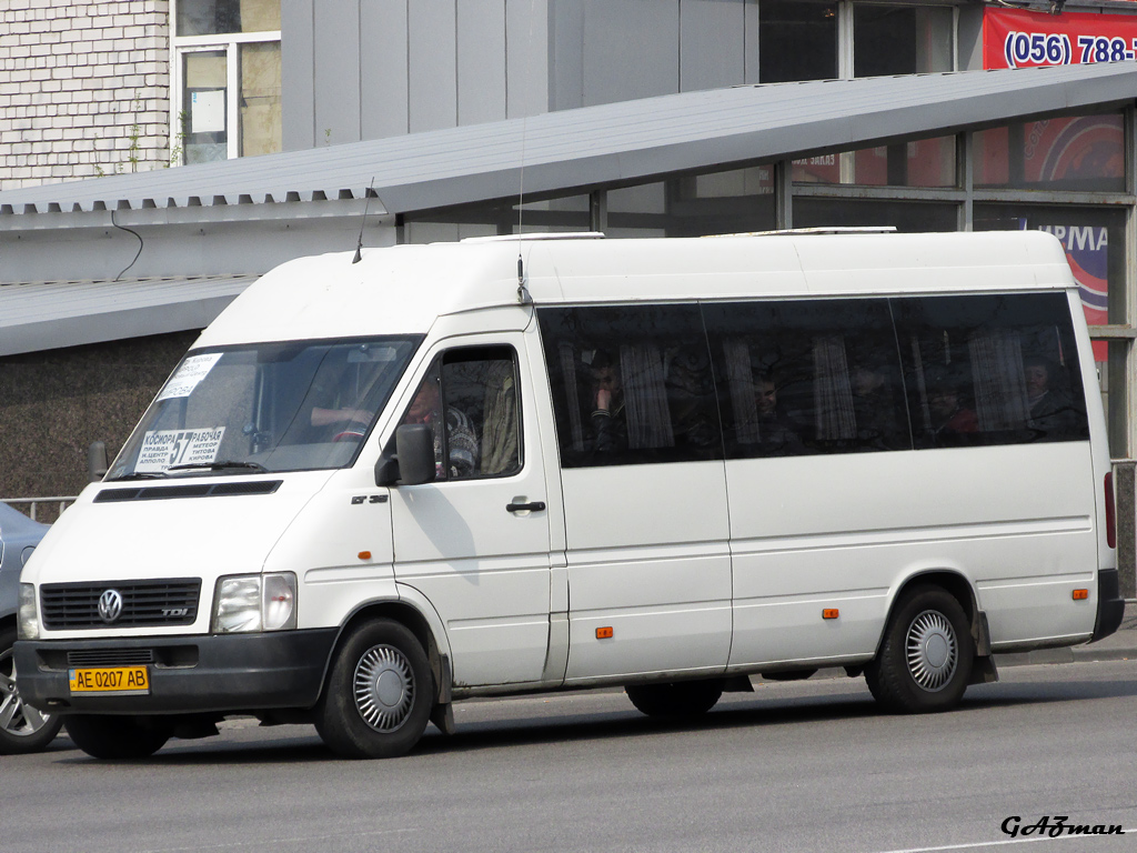 Днепропетровская область, Volkswagen LT35 № AE 0207 AB