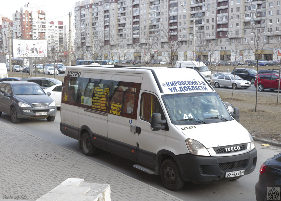 Санкт-Петербург, Нижегородец-2227UU (IVECO Daily) № В 274 АХ 178