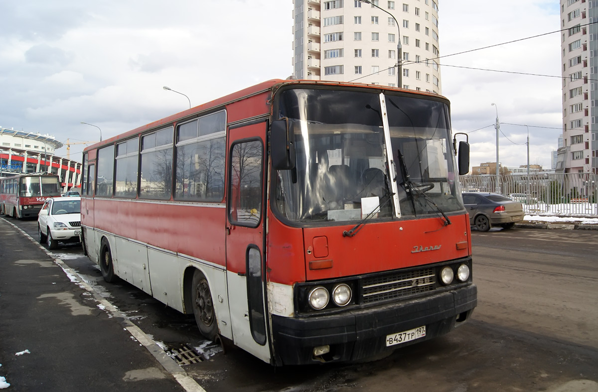 Москва, Ikarus 256.54 № В 437 ТР 197