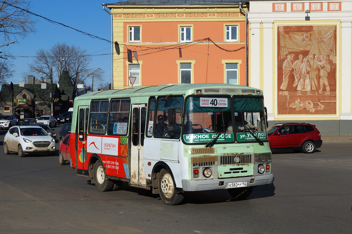 Нижегородская область, ПАЗ-32054 № Е 582 РР 152