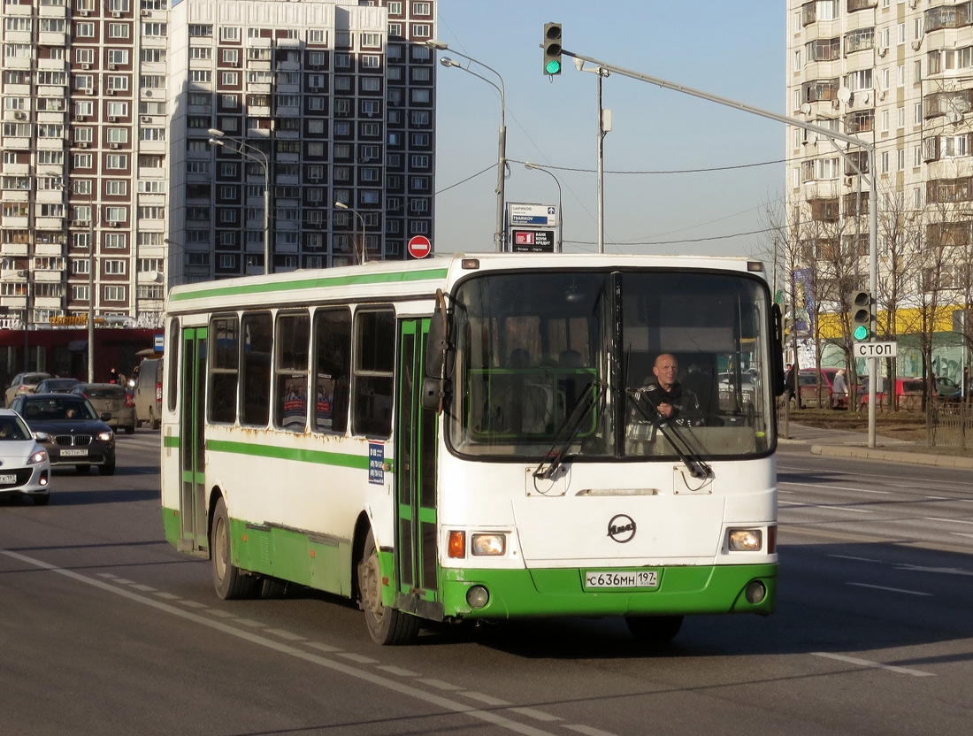 Москва, ЛиАЗ-5256.35-01 № 913