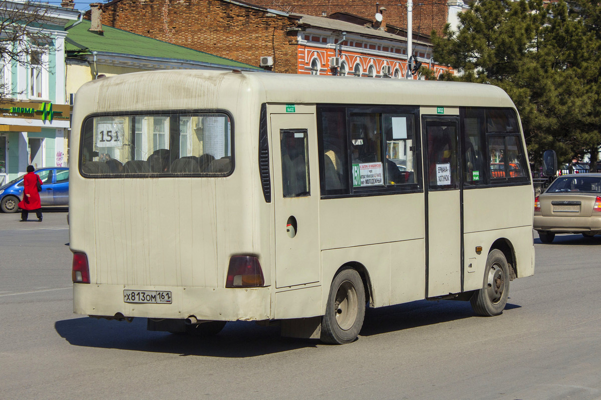 Ростовская область, Hyundai County SWB C08 (РЗГА) № Х 813 ОМ 161