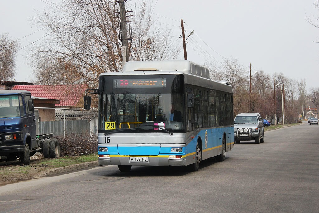 Алматы, Yutong ZK6120HGM № 16