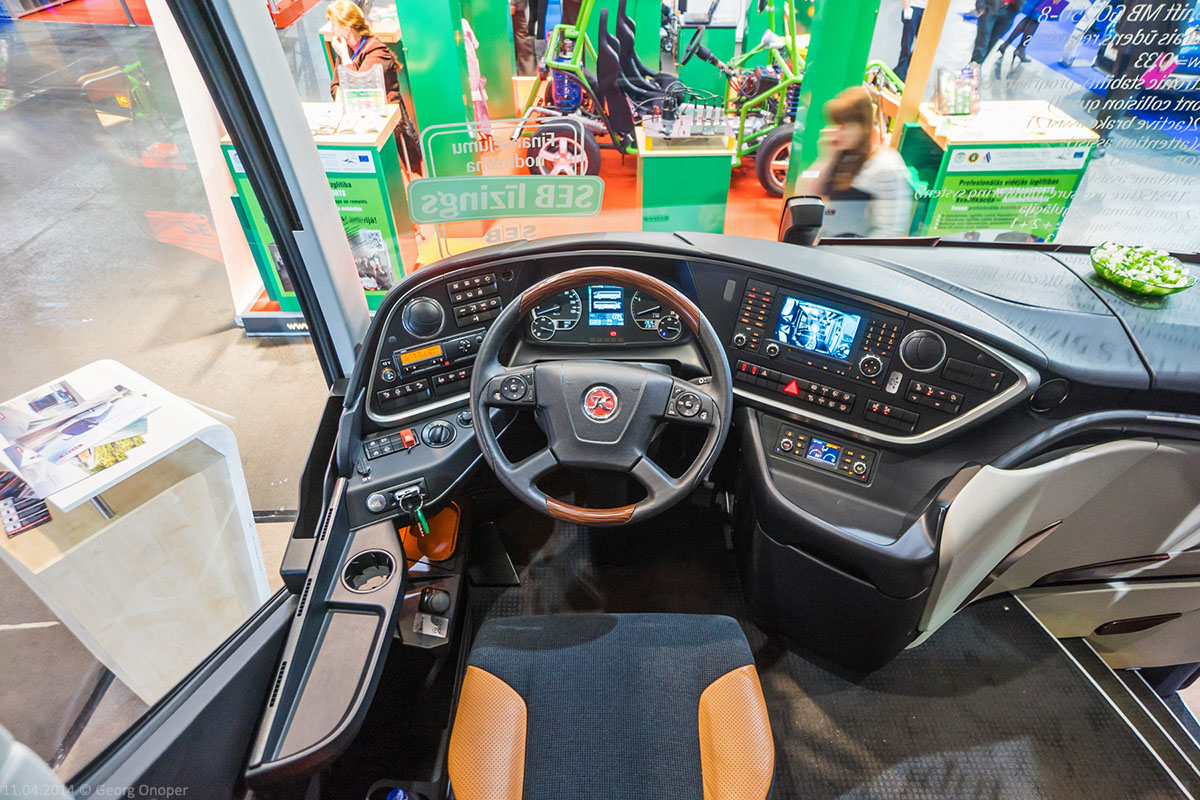 Автобус Setra 517 HDH