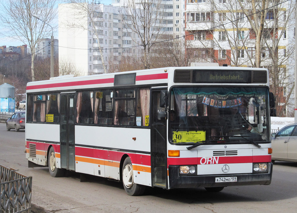 Пермский край, Mercedes-Benz O407 № А 742 МО 159