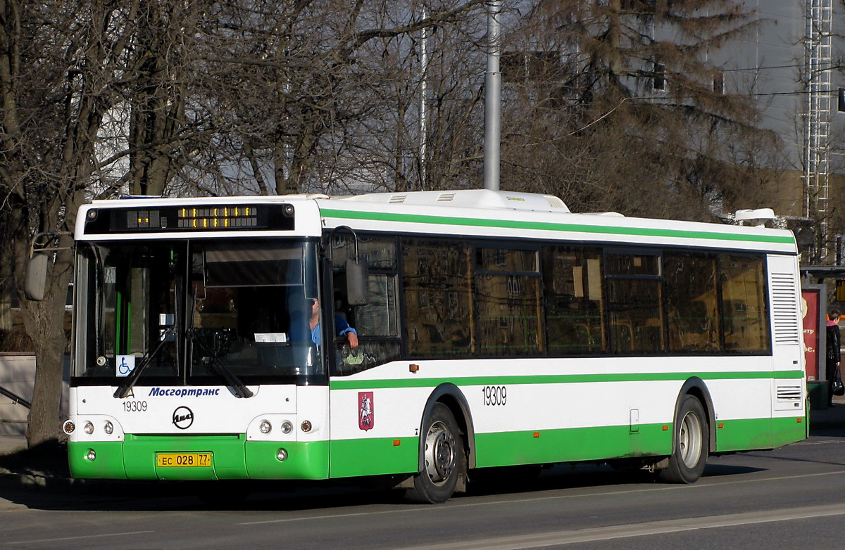 Moskwa, LiAZ-5292.21 Nr 19309