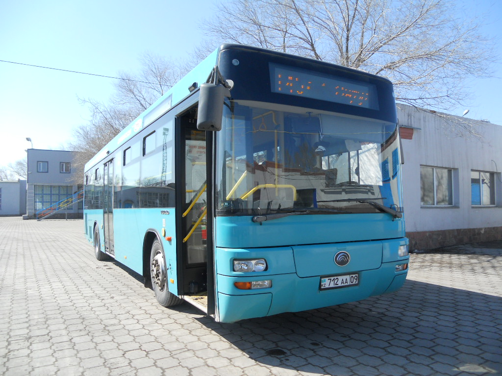 Карагандинская область, Yutong ZK6118HGA № 712 AA 09