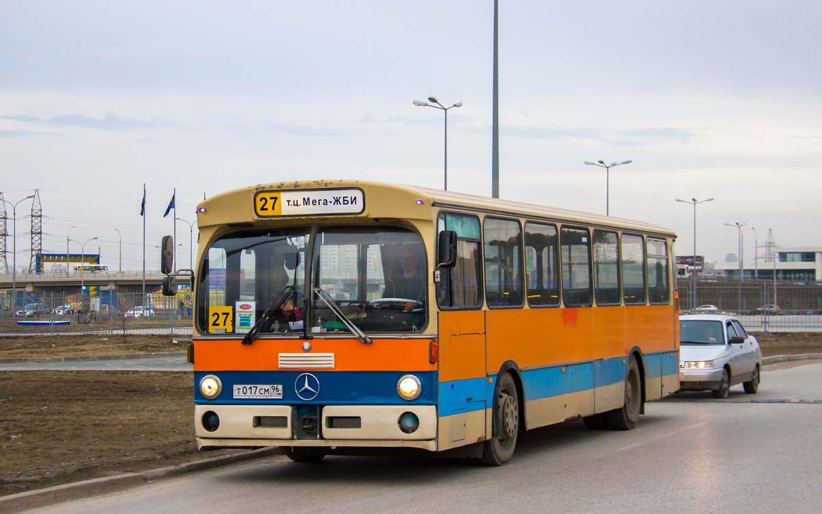 Sverdlovsk region, Mercedes-Benz O305 Nr. Т 017 СМ 96