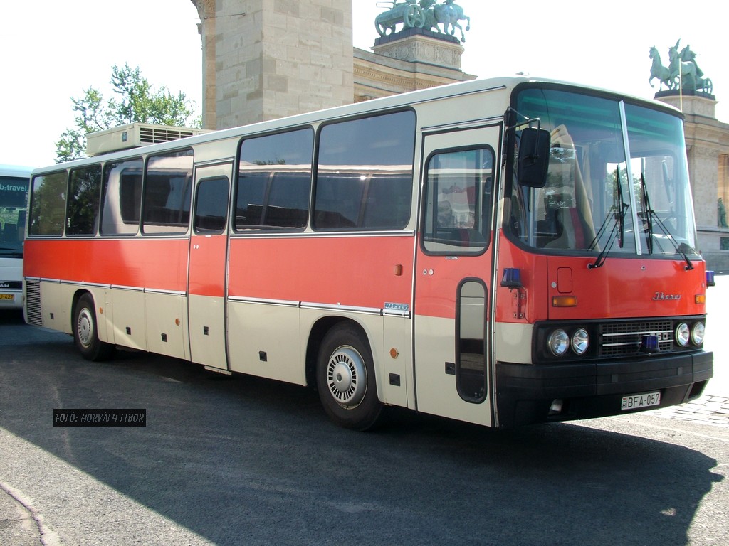 Венгрия, Ikarus 250.72 № BFA-057