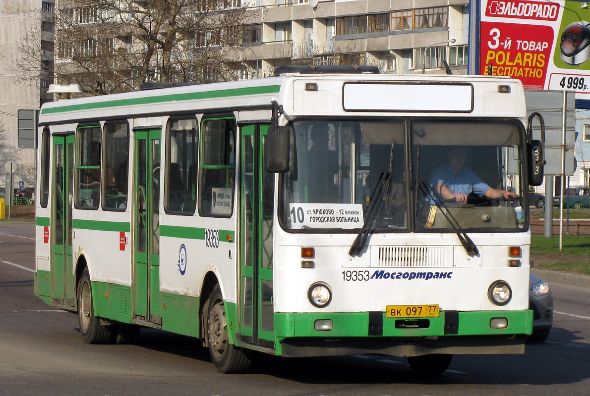 Moskau, LiAZ-5256.25 Nr. 19353