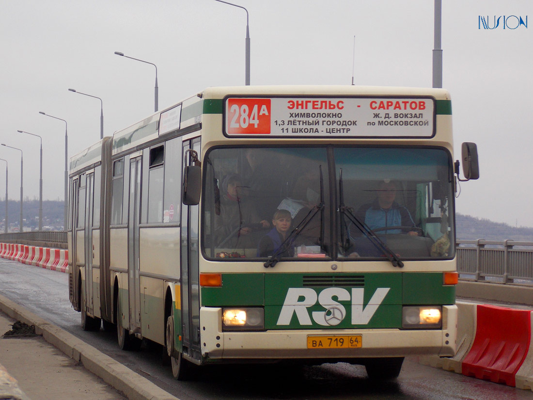 Saratov region, Mercedes-Benz O405G č. ВА 719 64