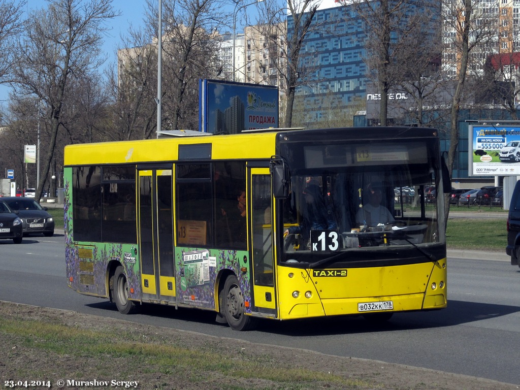 Санкт-Петербург, МАЗ-206.067 № В 032 КК 178