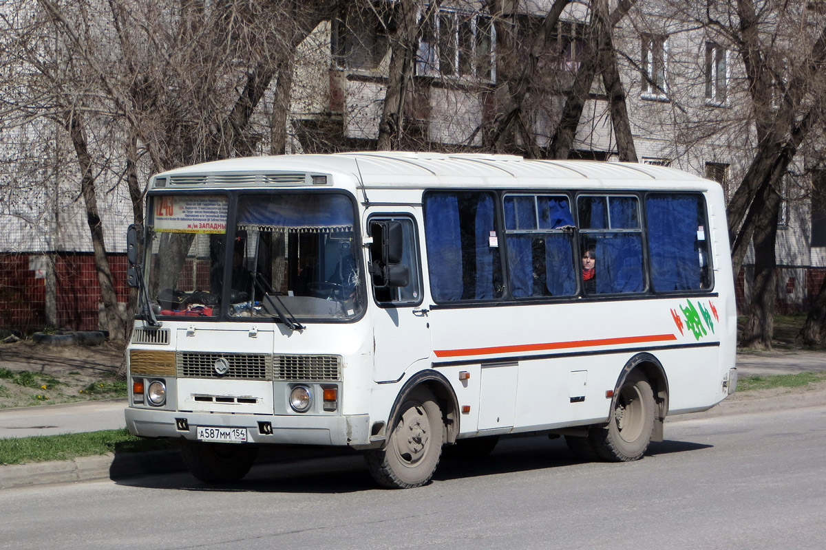 Новосибирская область, ПАЗ-32054 № А 587 ММ 154