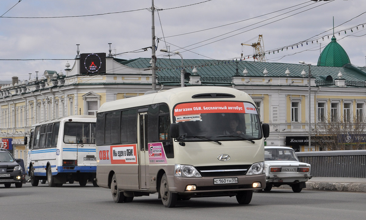 Omsk region, Hyundai County Deluxe č. С 160 ТН 55