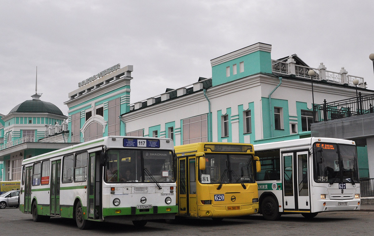 Omsk region, LiAZ-5256.35 # 509002; Omsk region — Bus stops