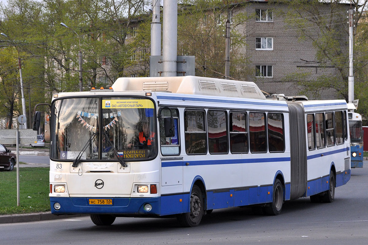 Новгородская область, ЛиАЗ-6212.70 № 83