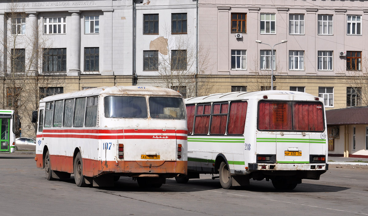 Омская область, ЛАЗ-695Н № 107; Омская область, ПАЗ-32053 № 218; Омская область — Конечные остановки