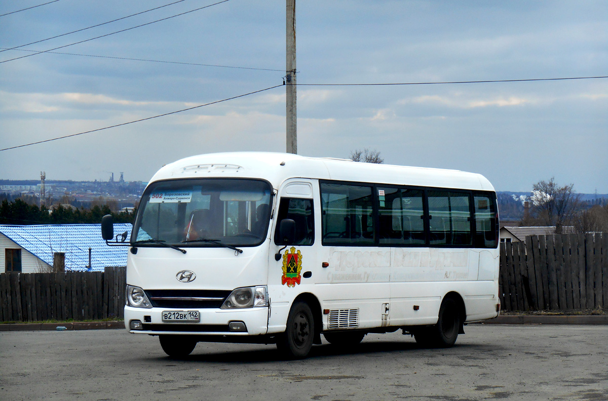 Кемеровская область - Кузбасс, Hyundai County Kuzbass № В 212 ВК 142